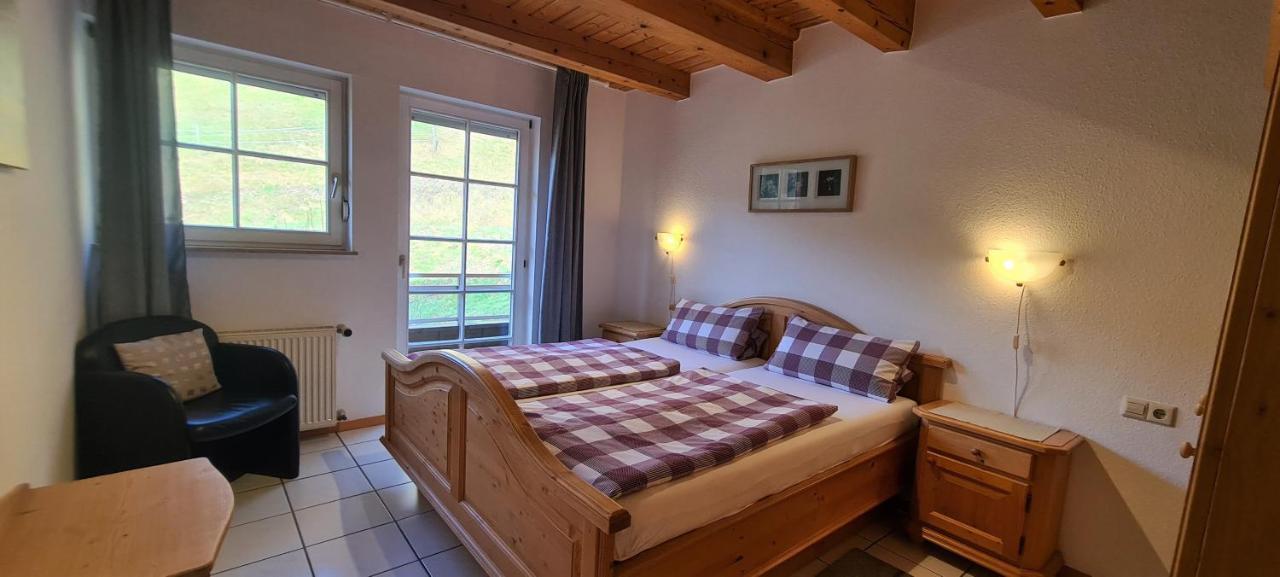 Ehrenmaettlehof Faisst Aparthotel Бад Петерстал-Грисбах Екстериор снимка
