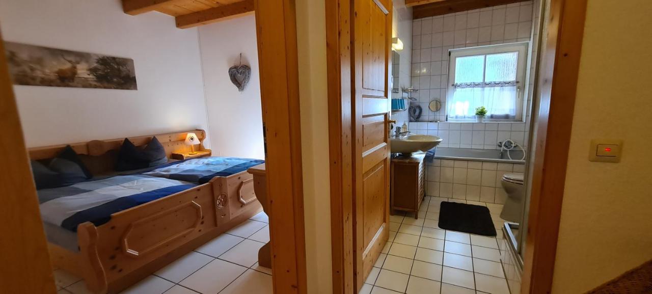 Ehrenmaettlehof Faisst Aparthotel Бад Петерстал-Грисбах Екстериор снимка